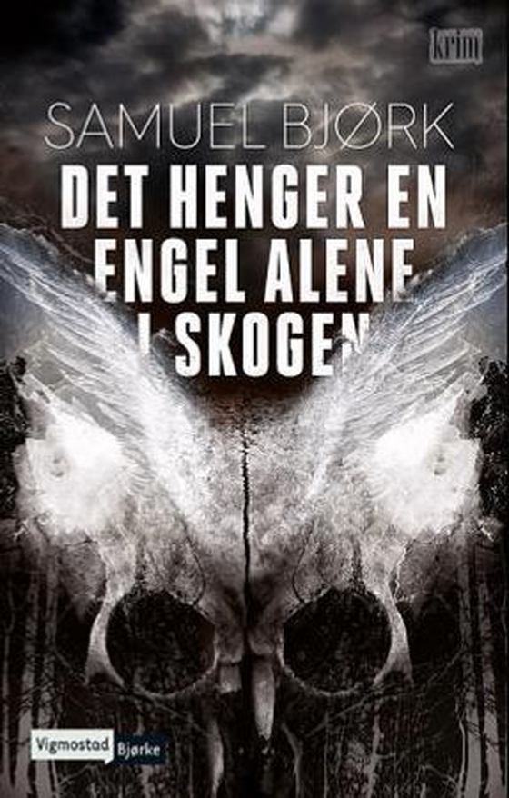 Det henger en engel alene i skogen