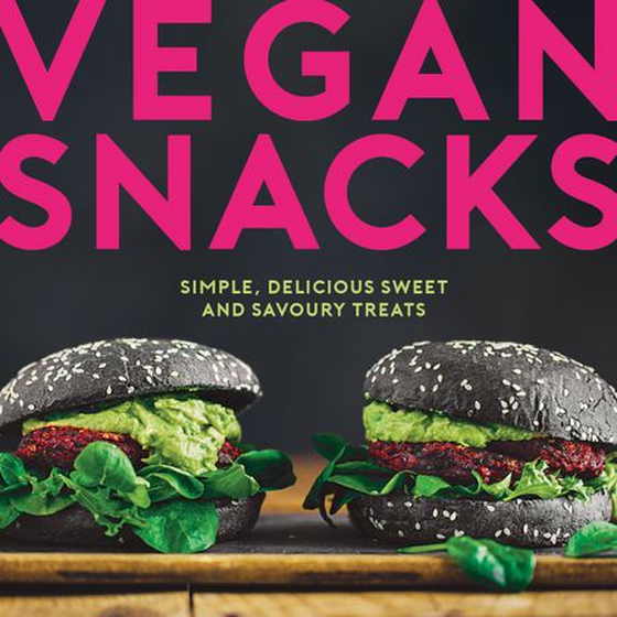 Vegan Snacks - Simple, Delicious Sweet and Savoury Treats (ebok) av Elanor Clarke