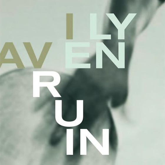 I ly av en ruin
