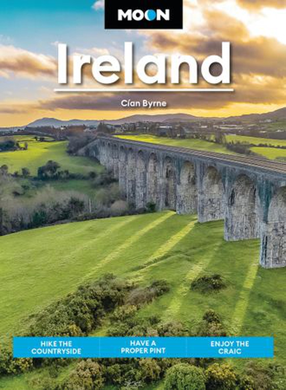 Ireland - hike the countryside, have a proper pint, enjoy the craic (ebok) av Cían Byrne