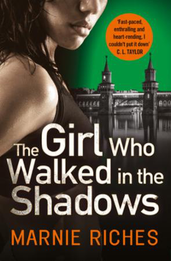 The Girl Who Walked in the Shadows (ebok) av Marnie Riches