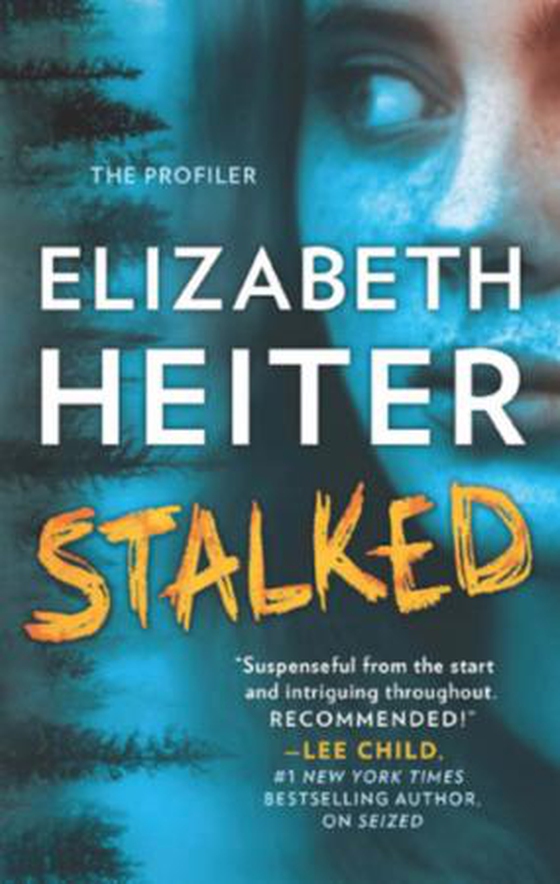 Stalked (ebok) av Elizabeth Heiter